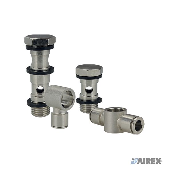 Raccordo automatico orientabile in ottone con anello singolo e doppio per massima flessibilità di montaggio. AIREX